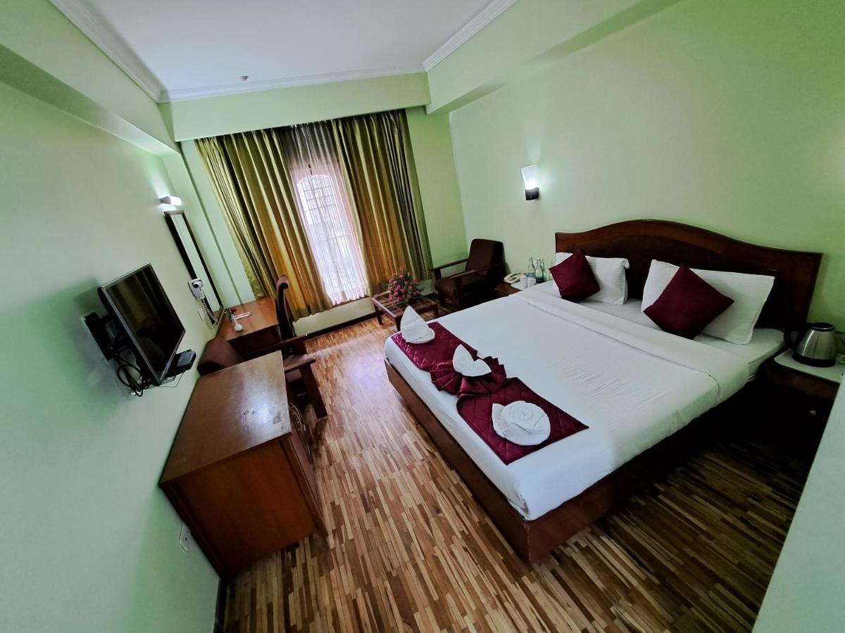 Hotel Preethi Classic Towers Ooty Eksteriør billede