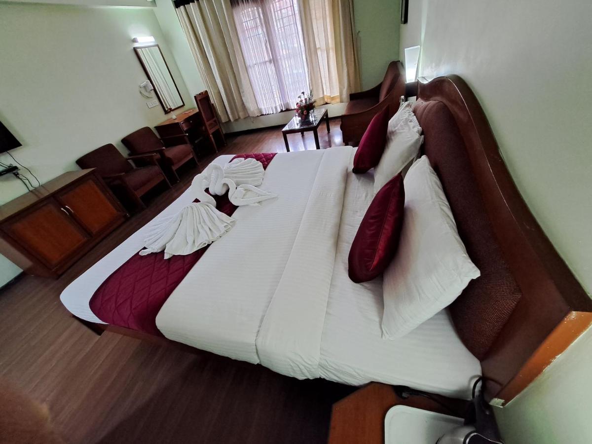 Hotel Preethi Classic Towers Ooty Eksteriør billede