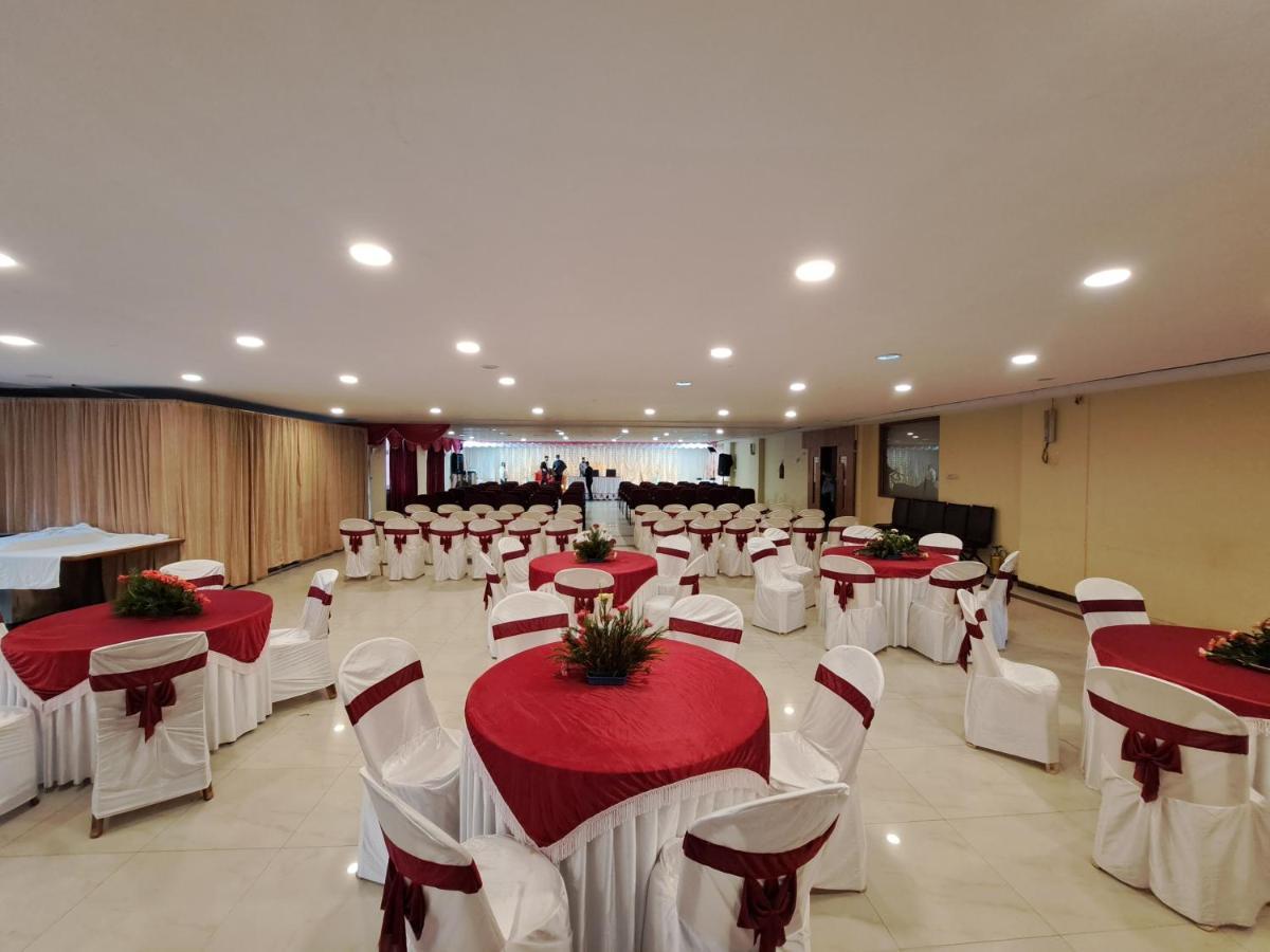 Hotel Preethi Classic Towers Ooty Eksteriør billede