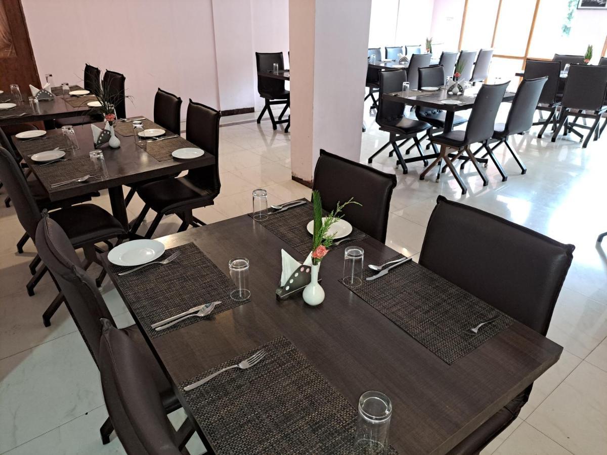 Hotel Preethi Classic Towers Ooty Eksteriør billede