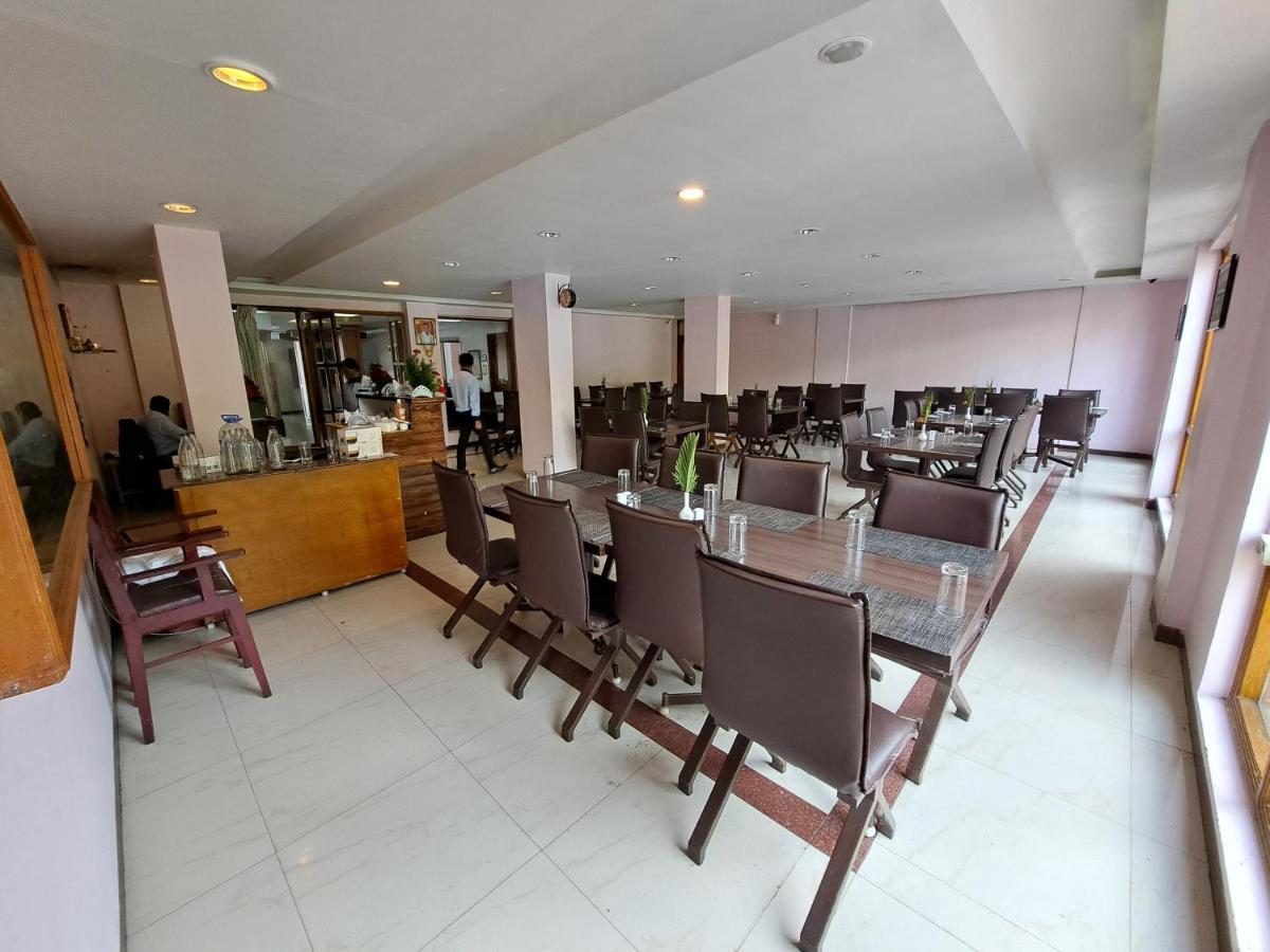 Hotel Preethi Classic Towers Ooty Eksteriør billede