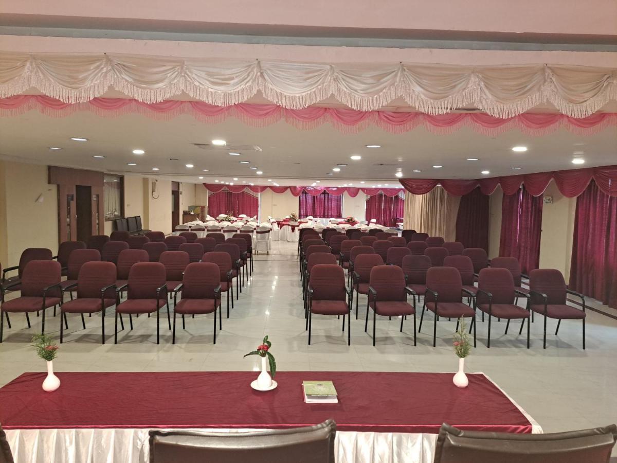 Hotel Preethi Classic Towers Ooty Eksteriør billede